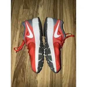 Nike Air Max Run Lite Women's S 7 555643-600 Red Running‎ Shoes Sneakers thumbnail 3