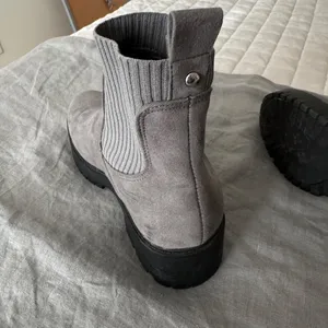 Ocean + Coast® Menard Chelsea Boots. Grey Socks Stretch thumbnail 2