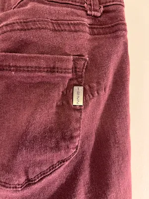 1822 Denim Lisbon Burgundy Skinny Jeans - Size 26 thumbnail 6