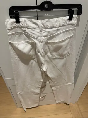 High-Rise White Women's Jeans - Clean Classic Look thumbnail 4