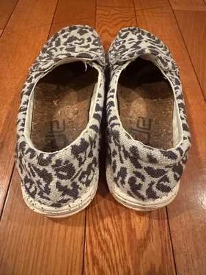 Hey Dude Misty Woven Cheetah Grey Slip-Ons Size 8 thumbnail 2