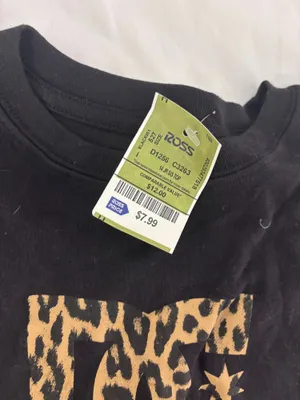 Cheetah print black tee thumbnail 2