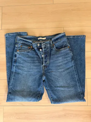Levi’s Jeans Women’s thumbnail 2