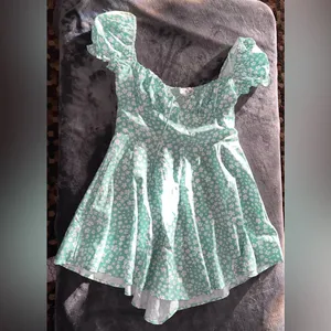 Princess Polly Finley Romper in Green Size 4 thumbnail 5