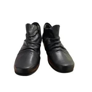 Naot Leather Ankle Booties Black Heeled Boots Side Zip size 41 US 10-10.5 thumbnail 5