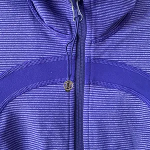 1027 Lululemon inStride Jacket Tonka Stripe Pigment Blue sz 6 vintage thumbnail 10