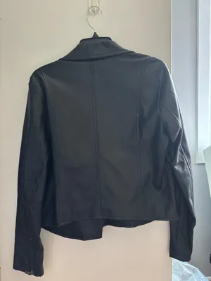 Gap Black Leathe Jacket thumbnail 2