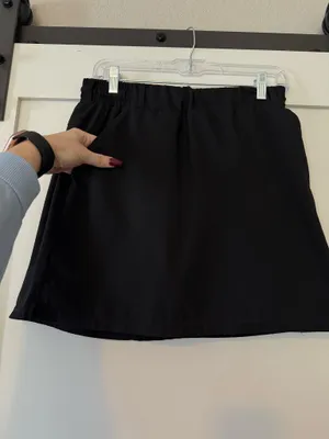 black tennis skirt Size M thumbnail 2