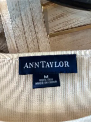 Ann Taylor Cream Short Sleeve Silk Knit Top Medium thumbnail 4