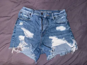 American Eagle Highest Rise 90s Boyfriend Shorts thumbnail 1