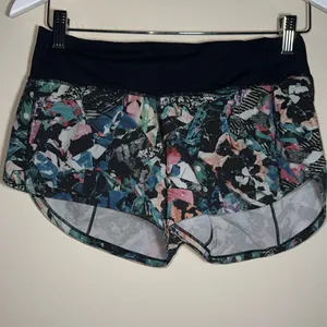 Lululemon Speed Up Short *2.5" thumbnail 1