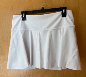 Athleta Ace Tennis Skort Women L White 13.5 Inch Athletic Skirt 657545-01 thumbnail 1