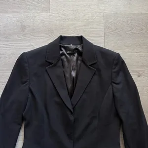 Elie Tahari Blazer Jacket thumbnail 2