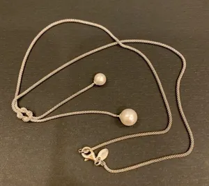 NEW Silver and pearl necklace thumbnail 1