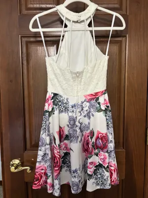 Ivory Lace Floral Halter Fit & Flare Dress thumbnail 2