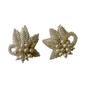 Vintage Pearl Bead White Opalescence Shoe Clips 2" x 2" Wedding Event New thumbnail 2