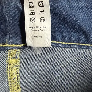 Halara Jeans Womens L Petite Blue Medium Wash Mid Rise Straight Stretch Denim thumbnail 6