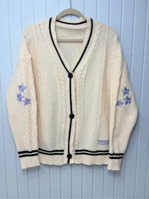 Taylor Swift‎ Cream Cable Knit Cardigan with Lavender Star Sleeves size M thumbnail 6