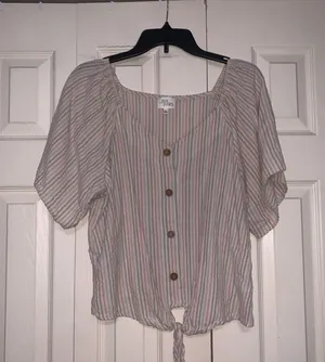 Marshalls Short sleeved button up blouse thumbnail 1