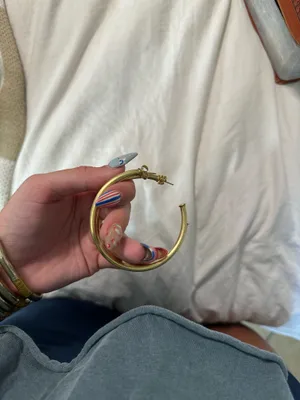 Sheila Fajl Sheila Hoops thumbnail 3