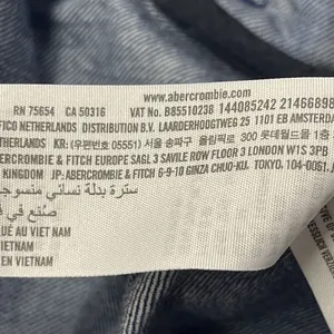 Abercrombie & Fitch Dark Wash Boxy Long Sleeve Jean Blazer Jacket Button Medium thumbnail 14