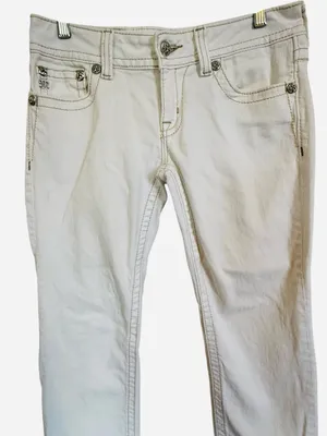 Miss Me Jeans White Cuffed Capri Cropped Jeans Embellished Pockets Women’s Sz 28 thumbnail 2