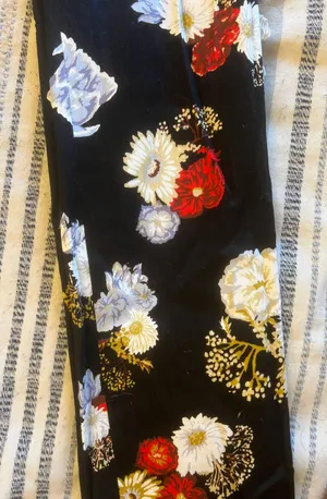 H&M Floral Print Trousers thumbnail 4