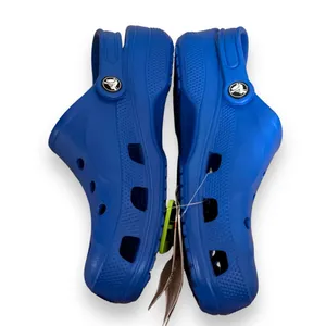 Crocs Baya Clogs Slip On Shoes in Bright Cobalt Blue‎ Sz 7 Women's / 5 Men's NEW thumbnail 3