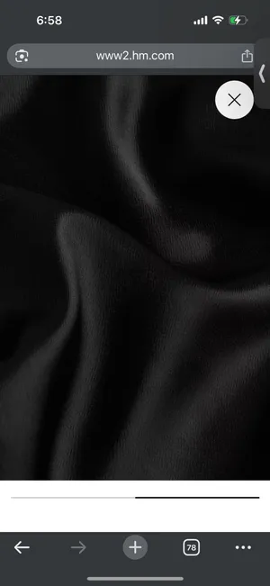 H&M CrêPed Satin Skirt thumbnail 2