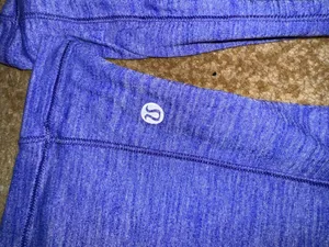 Lululemon Long Sleeve thumbnail 3