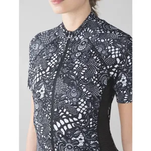 Lululemon Shift Happens Jersey Maxi Pretty Lace White Black Women's Sz 10 thumbnail 2