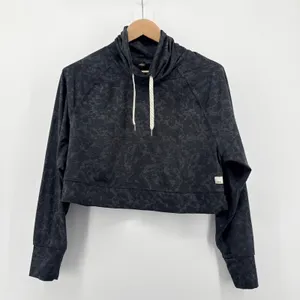 Vuori‎ Halo Essential Funnel Neck Black Camo Pullover Stretch Crop Womens Small thumbnail 3