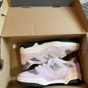 New Balance 550 Court Womens Sneaker Pink purple/ Rose Violet Size 9.5 thumbnail 2