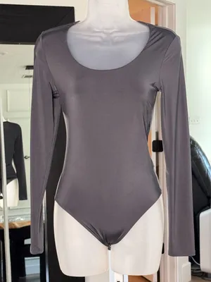 Express Body Contour Scoop Neck Long Sleeve Thong Bodysuit, Gray. Size XS thumbnail 5