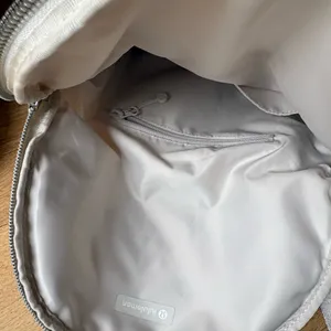 Lululemon all night festival bag thumbnail 4