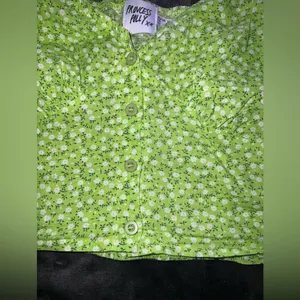 Princess Polly Laguna Top in Green Size 8 thumbnail 9