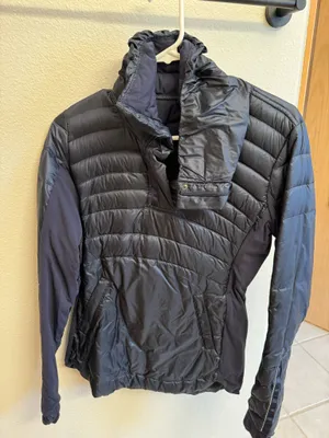 Lululemon Down For A Run Pullover Puffer Jacket thumbnail 1