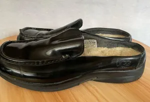 UGG Classic Clog Slip On Black Leather Size 8 thumbnail 7