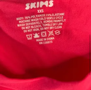 SKIMS LIMITED EDITION!! T-Shirt Bodysuit NWT thumbnail 5