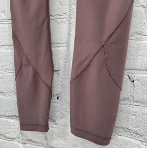 Lululemon In Movement Leggings Women's 6 25” Everlux Athleisure Gym FLAW thumbnail 9