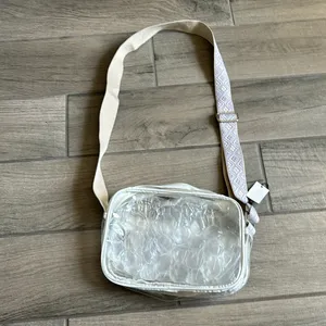 Clear crossbody bag with embroidered strap Purple thumbnail 3