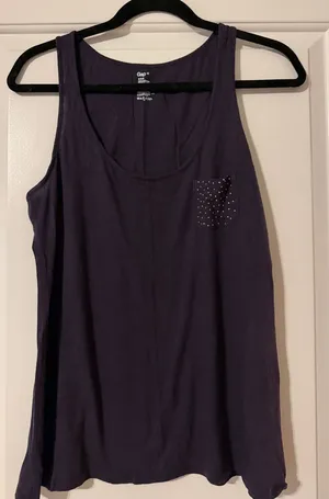 Gap Scoop Neck Tank with Studded Pocket thumbnail 1