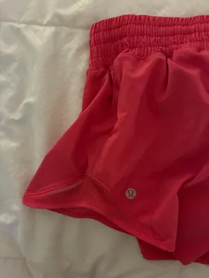 Lululemon Hotty Hot Shorts 4" 0 Women’s thumbnail 3