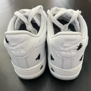 ✔️New✔️NIKE Air Force 1 Low 'Houseflies' thumbnail 7
