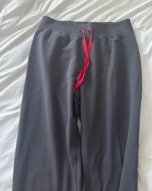 FIGS Livingston Scrub Pants thumbnail 1