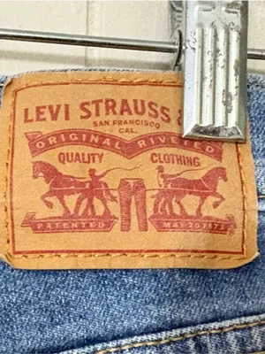 Levi’s Mile High Wide Leg Cropped Jeans Women’s Size 25 High Rise Button Fly thumbnail 7