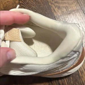 Saucony WOMEN'S RIDE 18 Vanilla Size 6 thumbnail 10