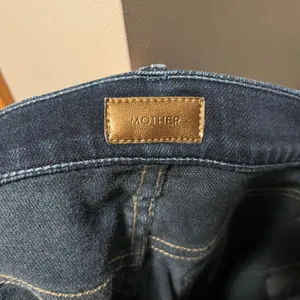 Mother The Rascal Cuff Meet Me at Midnight Jeans Women's 26 Dark‎ Wash Denim thumbnail 4