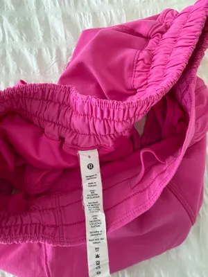 Lululemon Hot Hot Shorts thumbnail 4
