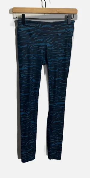 Fabletics Leggings Womens XXS Blue Tiger‎ Print Activewear Yoga Gym Athleisure thumbnail 1